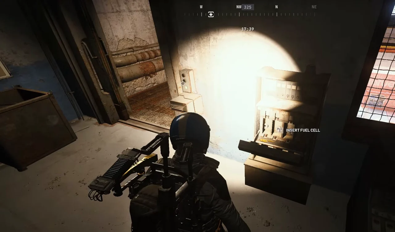 ARC Raiders Riven Tides socket inside the first room with an INSERT FUEL CELL prompt.
